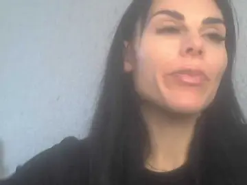 Gospozha-77  live sex cam