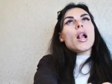 Gospozha-77  live sex cam