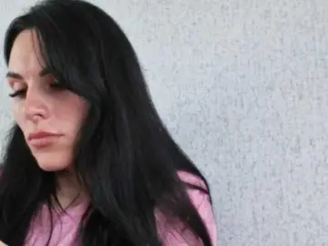 Gospozha-77  live sex cam