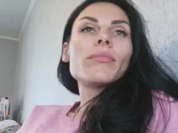 Gospozha-77  live sex cam