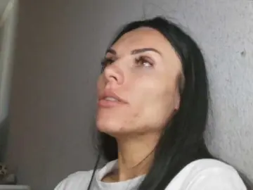 Gospozha-77  live sex cam