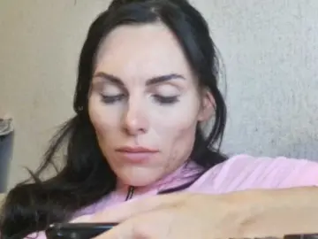 Gospozha-77  live sex cam