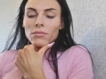 Gospozha-77  live sex cam