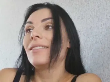 Gospozha-77  live sex cam
