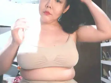 SexyAsian777  live sex cam