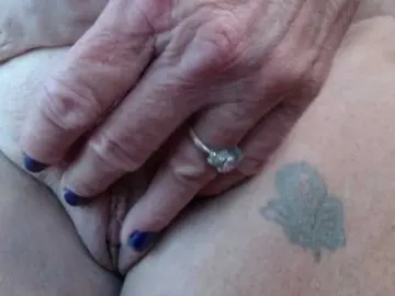 Sweetnissapri  live sex cam