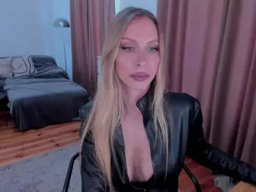 ToxicBlonde  live sex cam