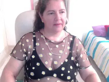 Leonela-68  live sex cam