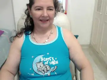 Leonela-68  live sex cam