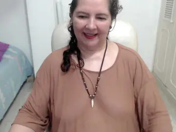 Leonela-68  live sex cam
