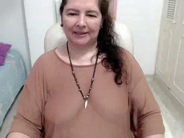 Leonela-68  live sex cam