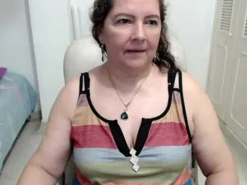 Leonela-68  live sex cam