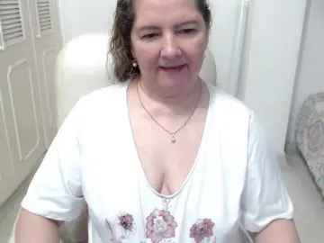 Leonela-68  live sex cam