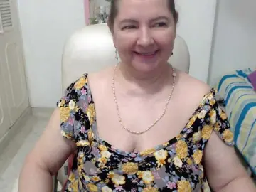 Leonela-68  live sex cam
