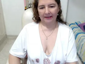 Leonela-68  live sex cam