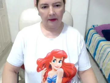 Leonela-68  live sex cam