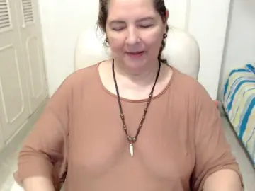 Leonela-68  live sex cam