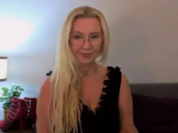 ClareSensual  live sex cam