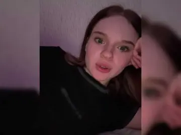 Doll4You  live sex cam