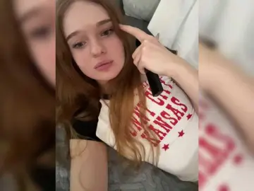 Doll4You  live sex cam