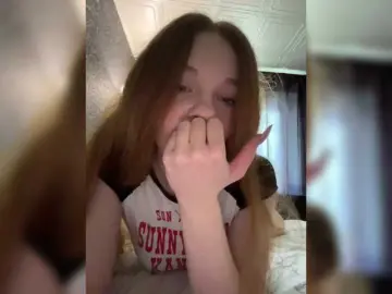 Doll4You  live sex cam