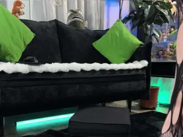 KiraLiLime  live sex cam