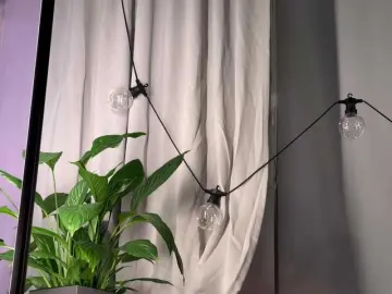 KiraLiLime  live sex cam