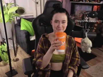 KiraLiLime  live sex cam