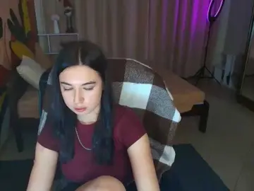 Mila-Vael  live sex cam