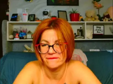 Natali3855  live sex cam