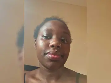 Peachydoll  live sex cam