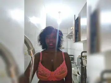 Peachydoll  live sex cam