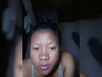 Rosiah01  live sex cam