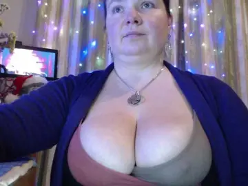 VIPLLLaraVIP  live sex cam