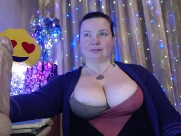 VIPLLLaraVIP  live sex cam