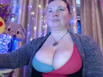 VIPLLLaraVIP  live sex cam