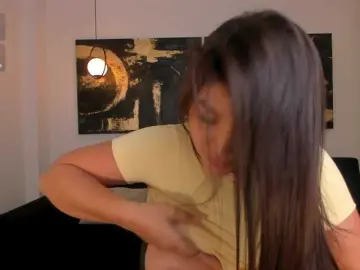 ValeriaRoldan  live sex cam