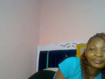 Brianna254  live sex cam
