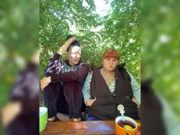 Buns2026  live sex cam