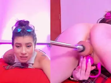 CandyHolmes  live sex cam