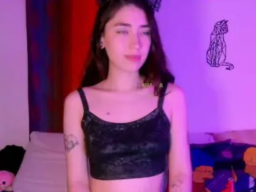 Cutekitty1  live sex cam