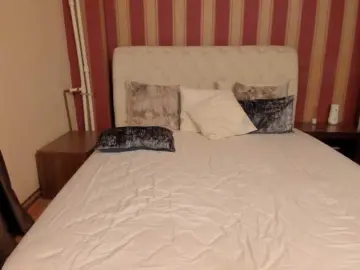 Lexie-Minx  live sex cam