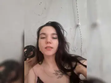 Leysyan20011  live sex cam