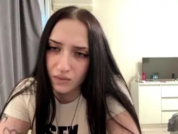 LindseyBridenbaker  live sex cam