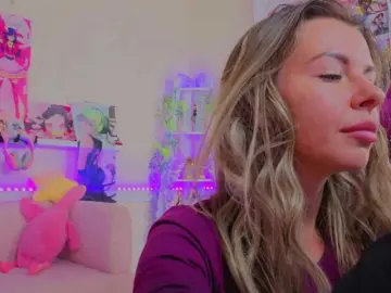 LunaRishi  live sex cam