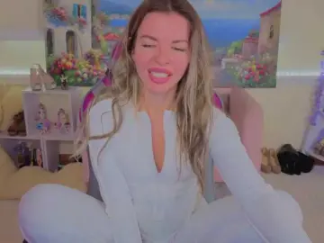 LunaRishi  live sex cam