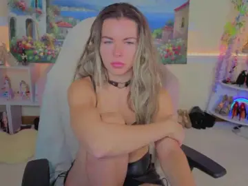 LunaRishi  live sex cam