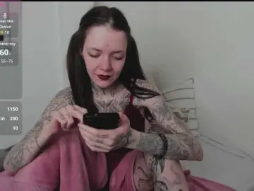 OVERKO444  live sex cam