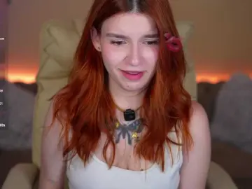RedShinee  live sex cam