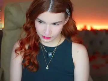 RedShinee  live sex cam
